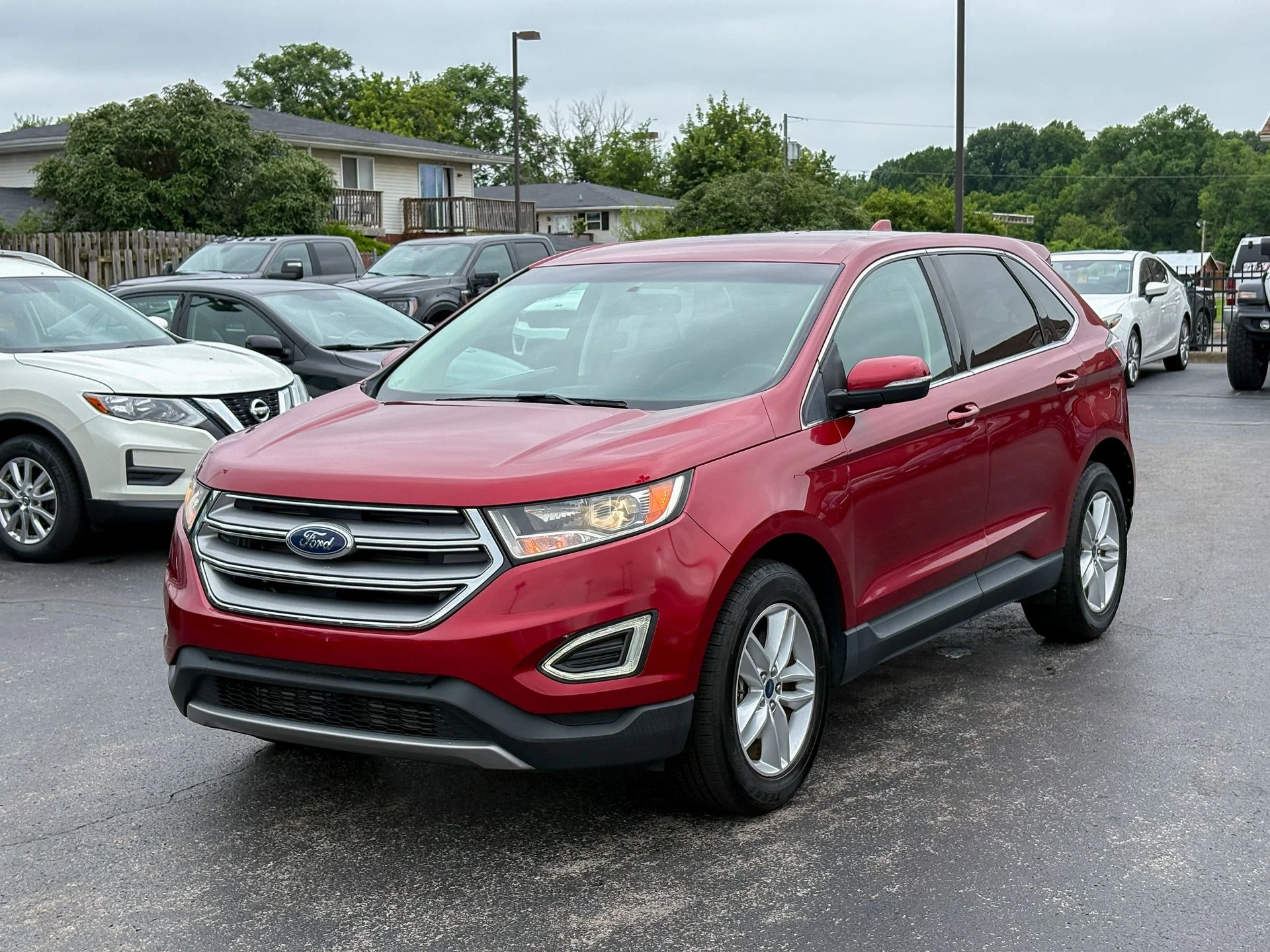 Used 2018 Red Ford SEL image 5