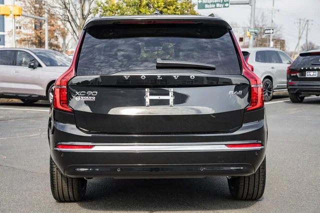 2026 Volvo XC90 Ultra - Photo 6