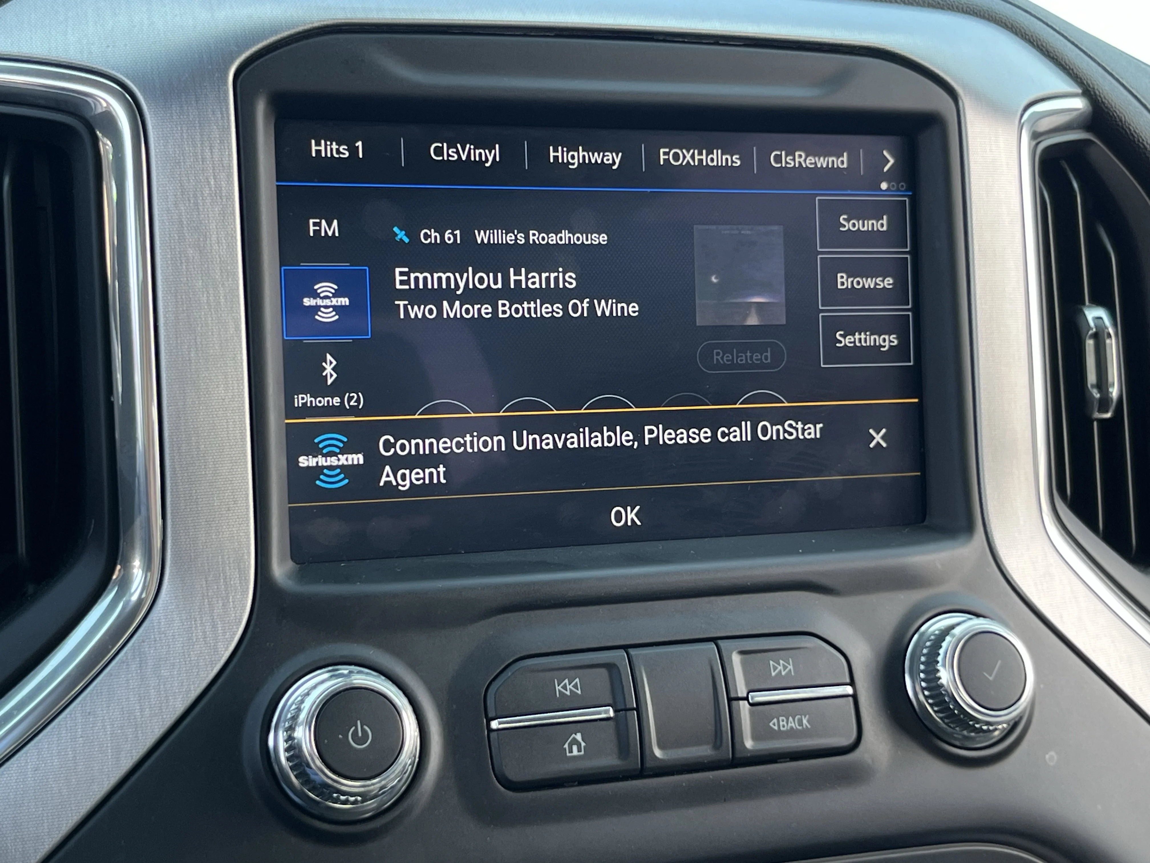 Used 2021 Steel Metallic GMC SLT image 33