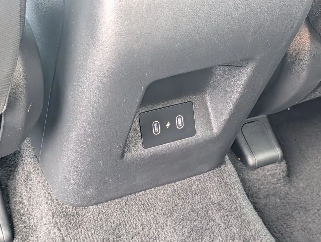 Used 2025 Gray Hyundai SEL image 15
