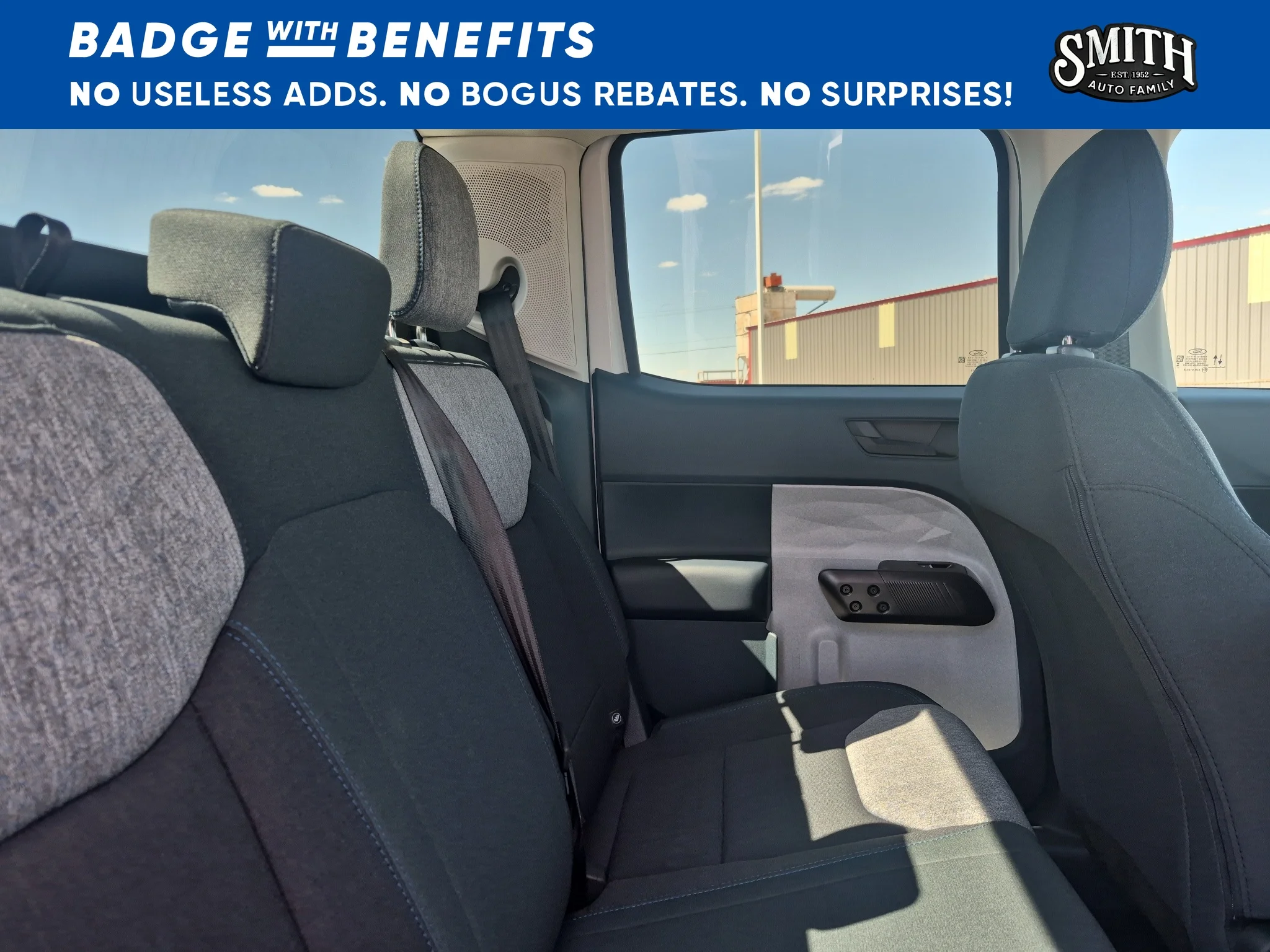 New 2026 Oxford White Ford XLT image 30