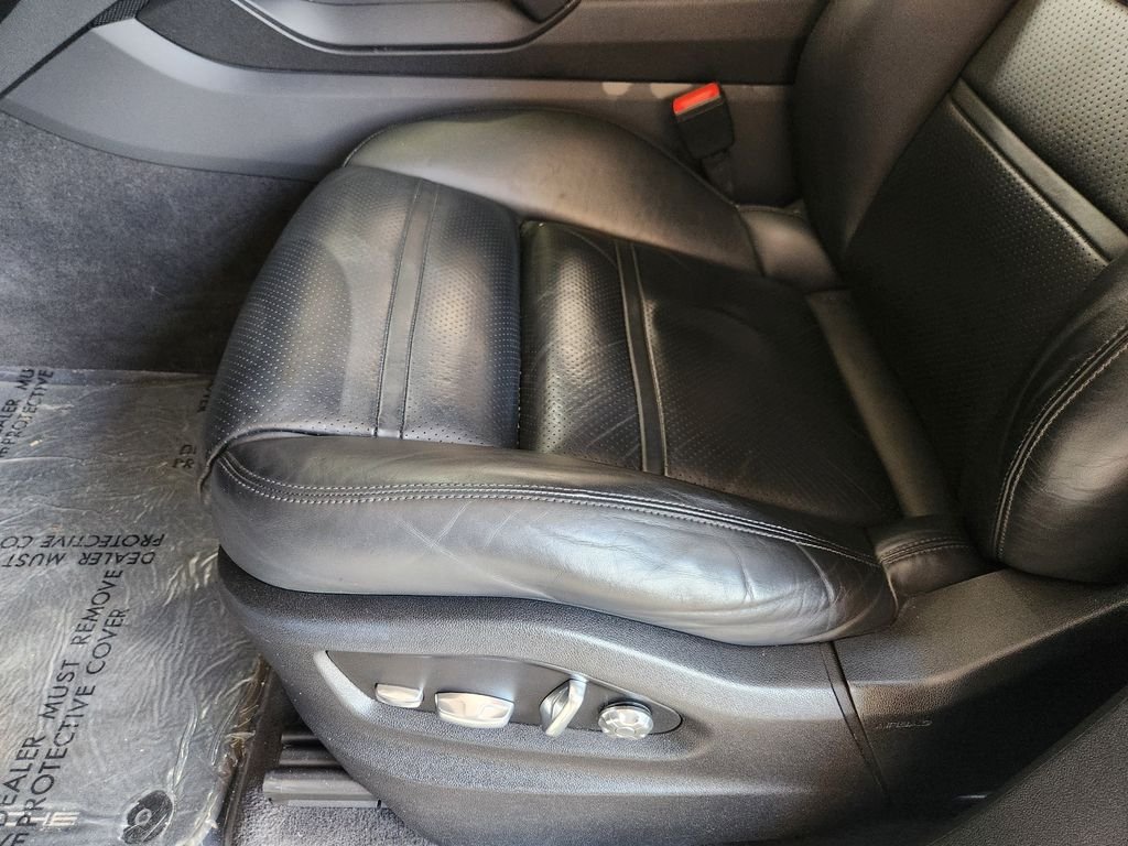 Used 2019 Quartzite Metallic Porsche Base image 24