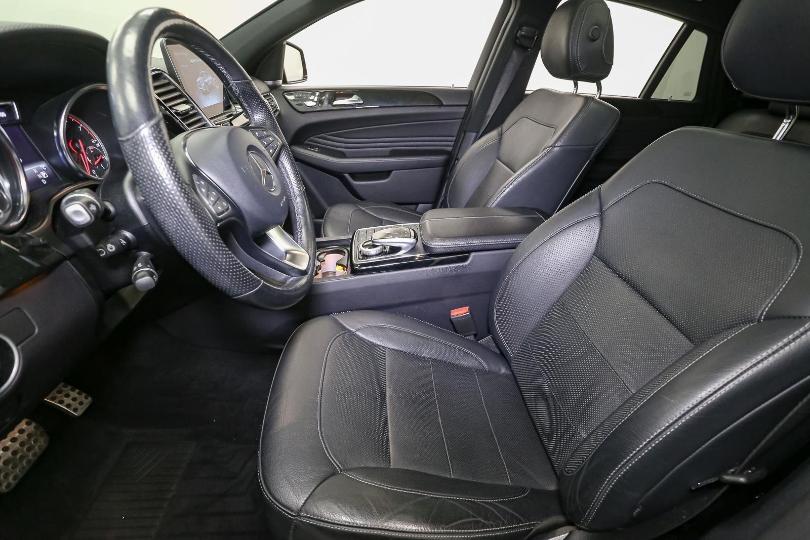 Used 2019 Black Mercedes-Benz AMG® GLE 43 image 44