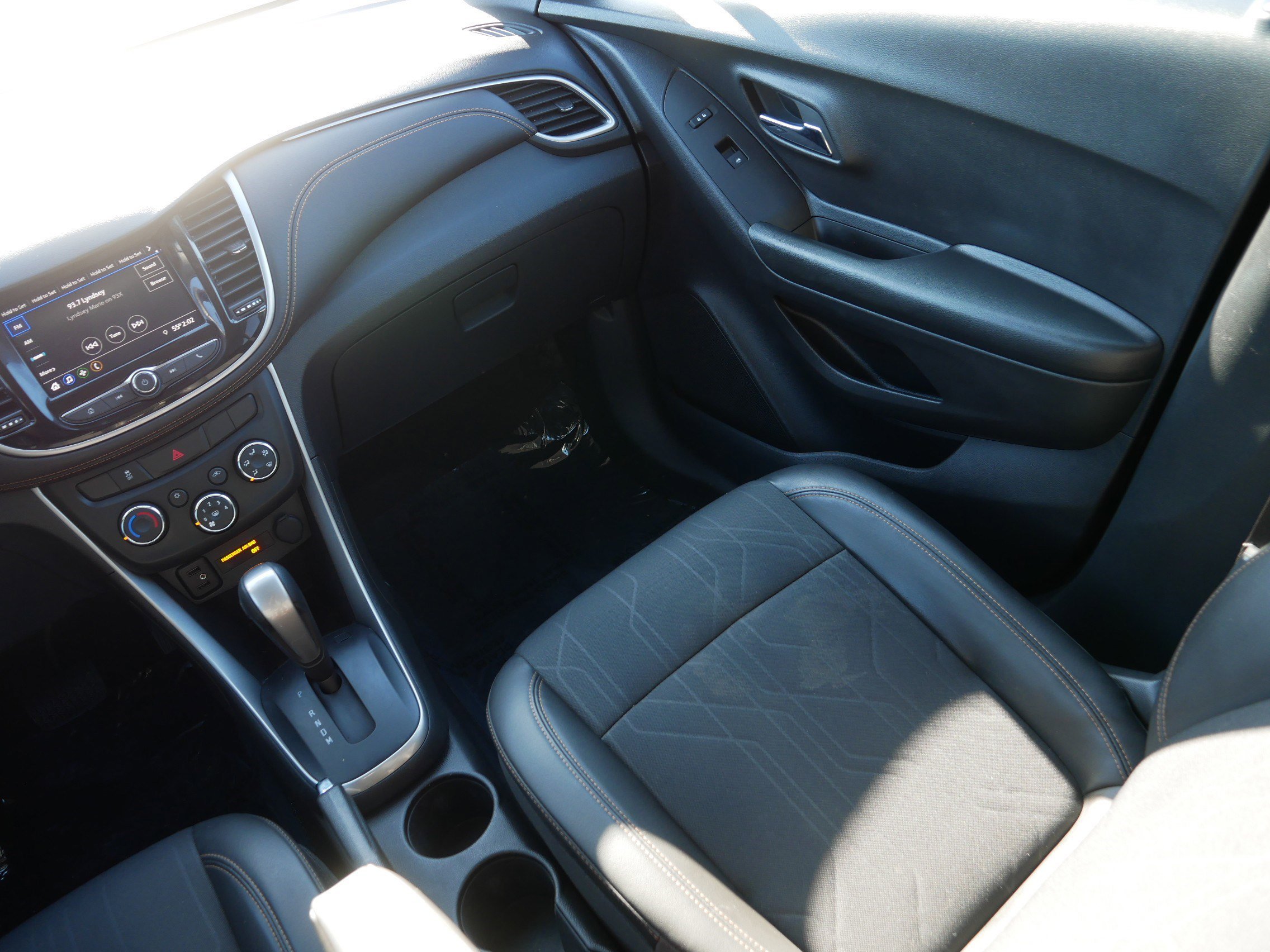Used 2022 Shadow Gray Metallic Chevrolet LT image 11