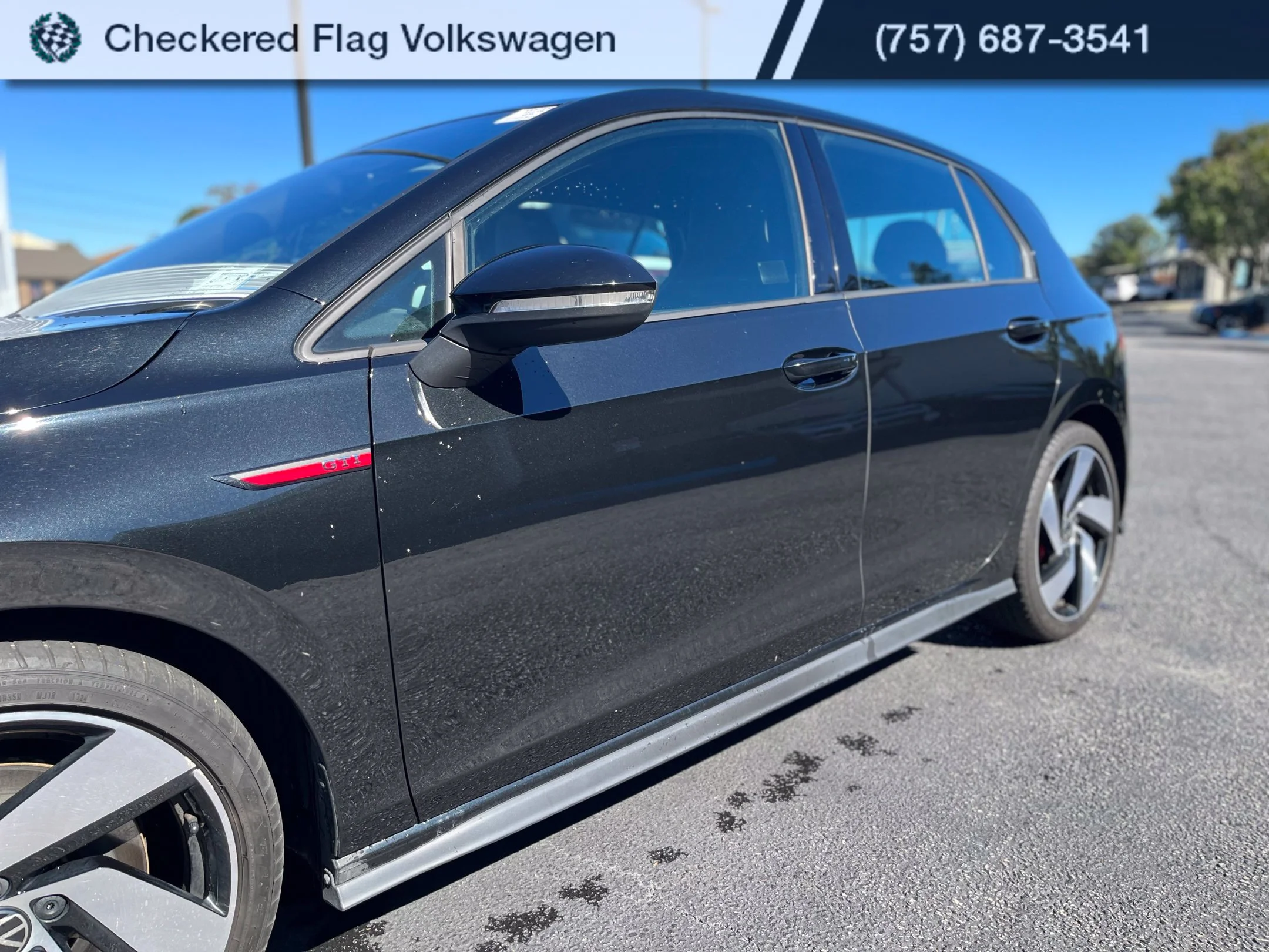 Used 2024 Mythos Black Metallic Volkswagen 2.0T S image 3