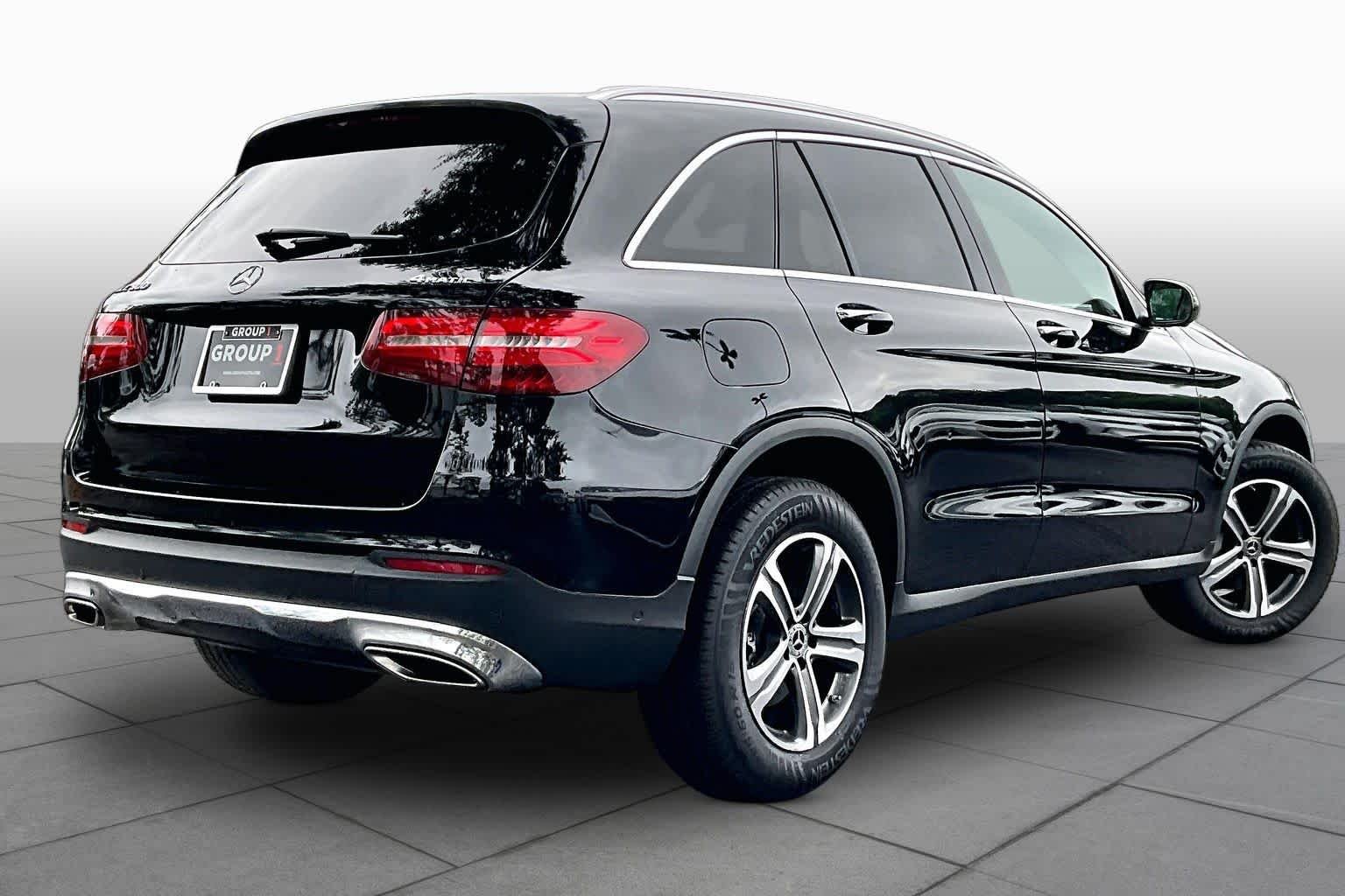 Used 2019 Black Mercedes-Benz GLC 300 image 13