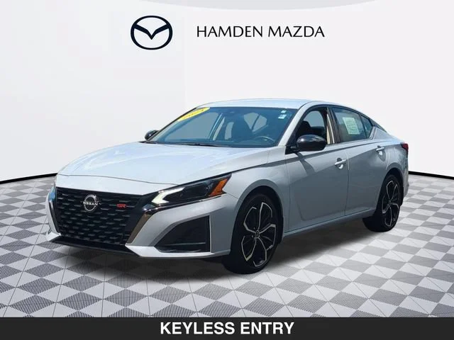 Used 2024 Gray Nissan SR Intelligent AWD image 8