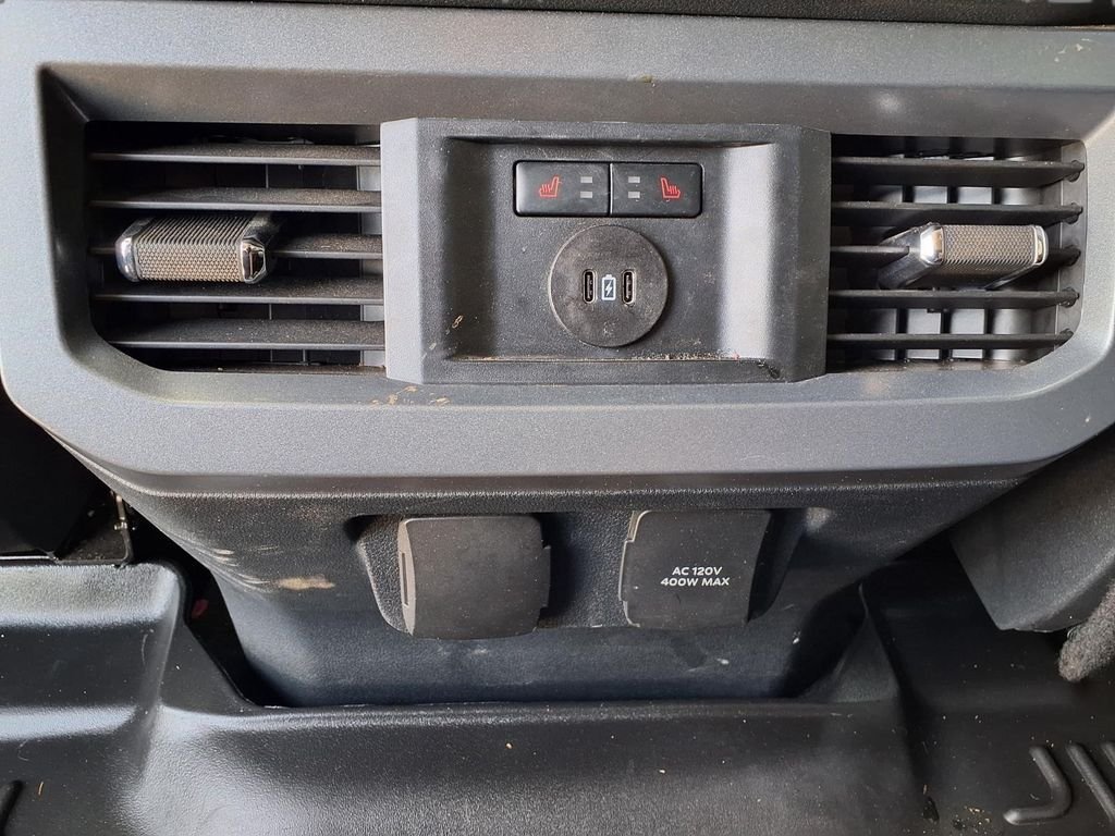 Used 2024 White Ford Lariat image 26