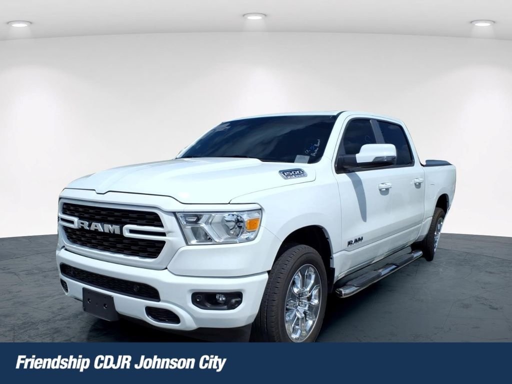 2024 RAM 1500 Big Horn/Lone Star 4x4 Crew Cab 5'7's photo
