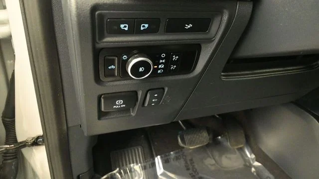 Used 2023 White Ford Lariat image 15