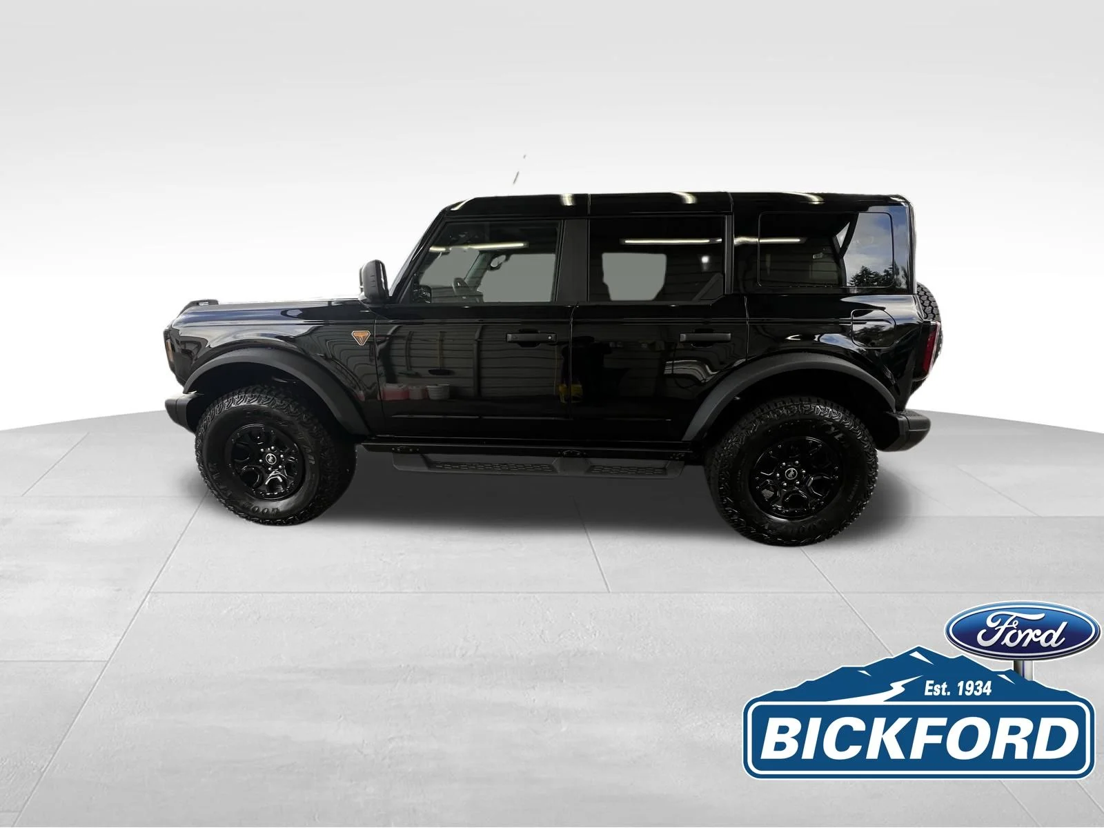 New 2026 Black Ford Badlands image 9