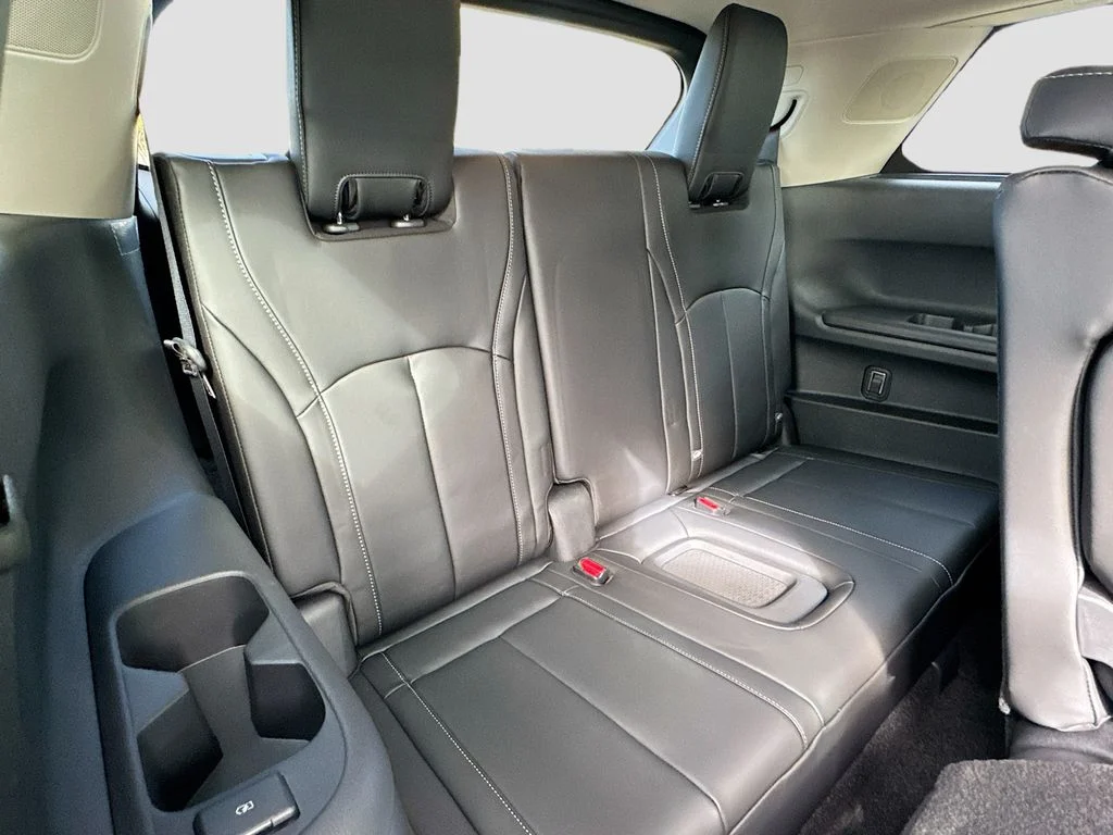 Certified Used 2026 Black INFINITI LUXE image 30