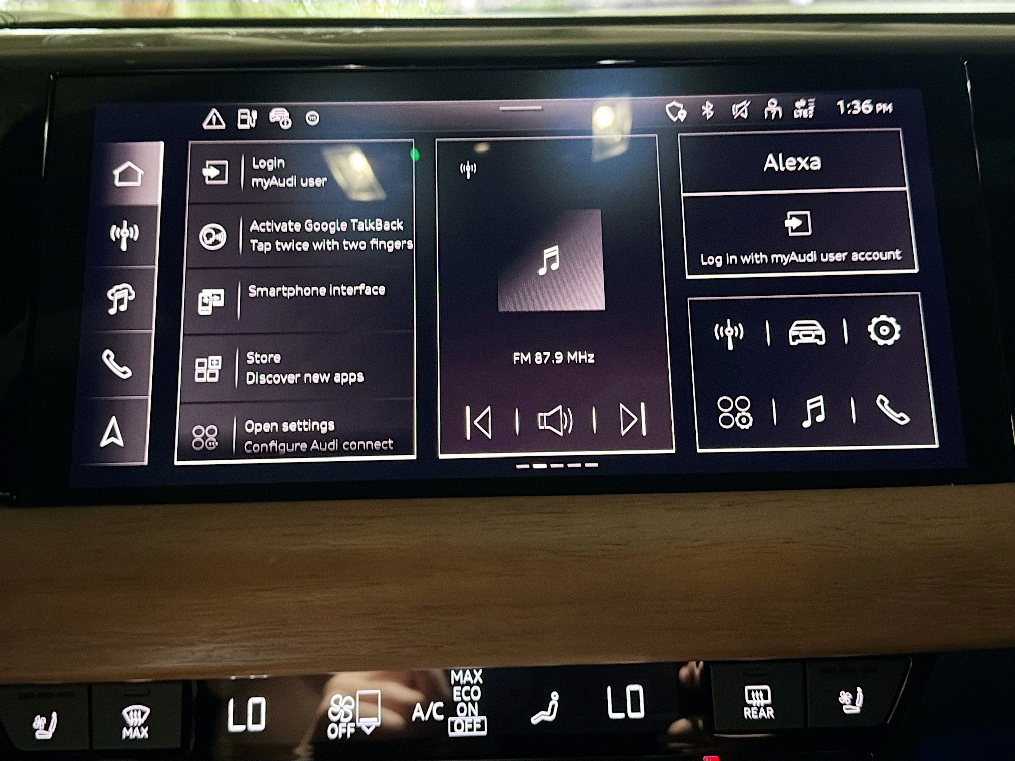 Used 2024 Daytona Gray Pearl Effect Audi Premium Plus image 27