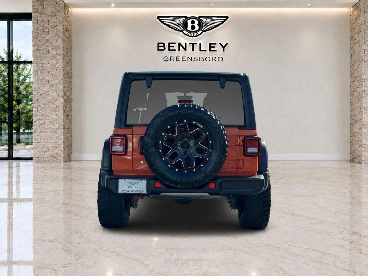 Used 2018 Firecracker Red Clearcoat Jeep Rubicon image 4