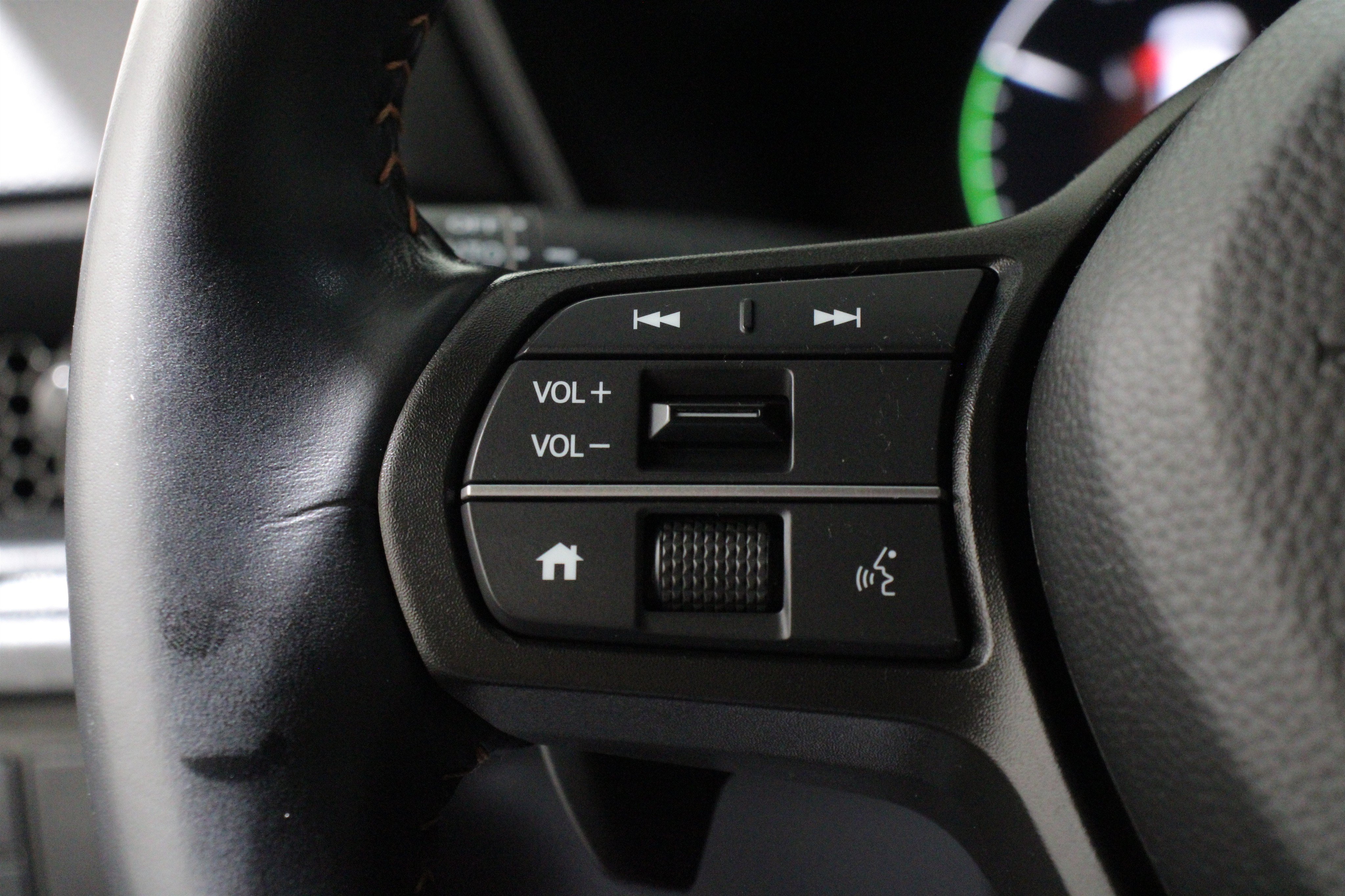 Used 2025 Crystal Black Pearl Honda Sport-L image 9