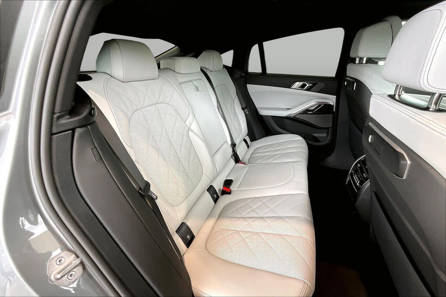 Certified Used 2026 Skyscraper Grey Metallic BMW xDrive40i image 21