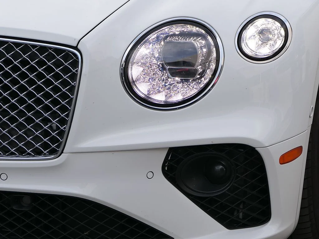 Used 2023 WHITE Bentley GT V8 image 7