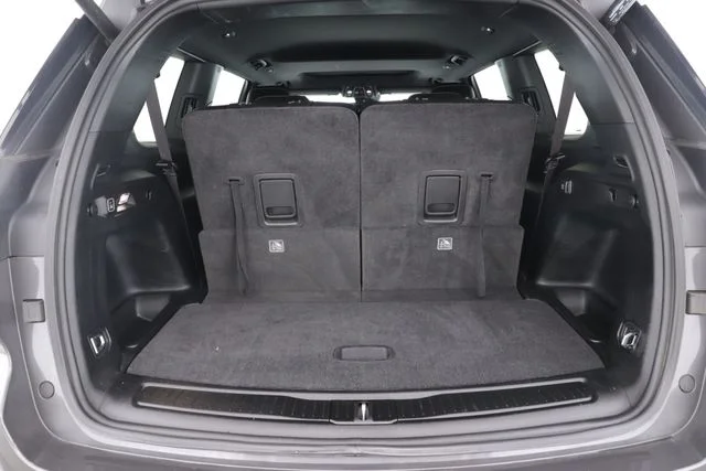 Used 2021 Gray Jeep Altitude image 29