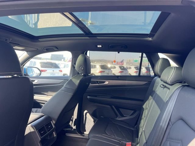 2026 Volkswagen Atlas Cross Sport SE w/Tech - Photo 21