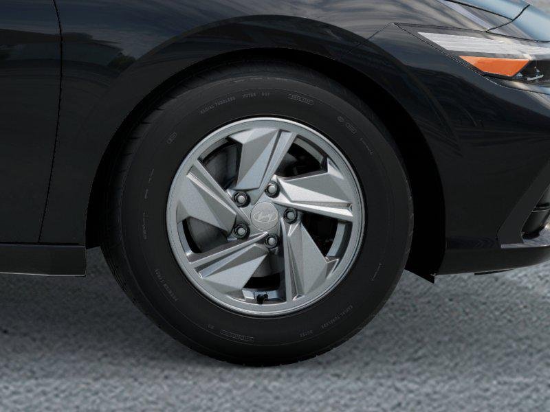 New 2026 Black Hyundai SE image 8