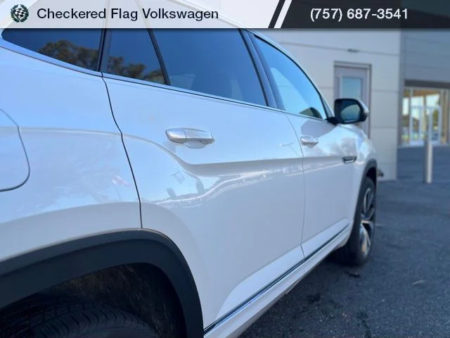 New 2026 White Volkswagen 2.0T SEL Premium R-Line image 8