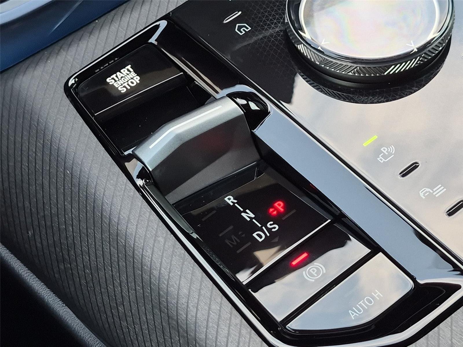 New 2026 Black Sapphire Metallic BMW 30 xDrive image 29