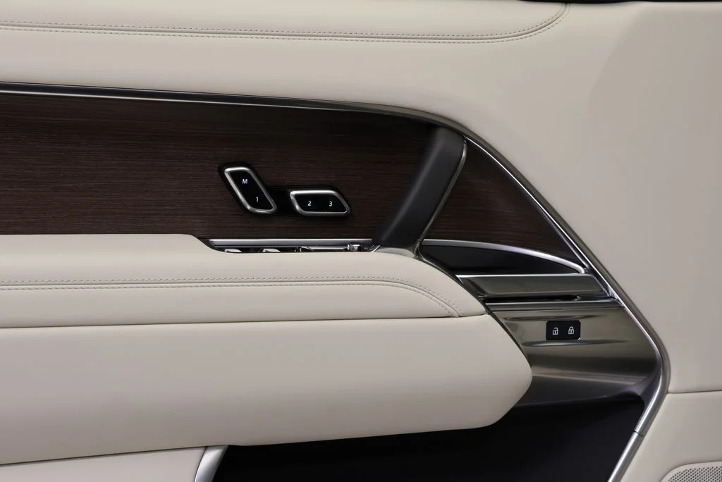 2026 Land Rover Range Rover SE - Photo 26