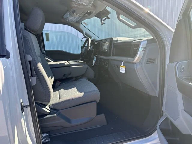 New 2026 Avalanche Ford F-350® XL image 21