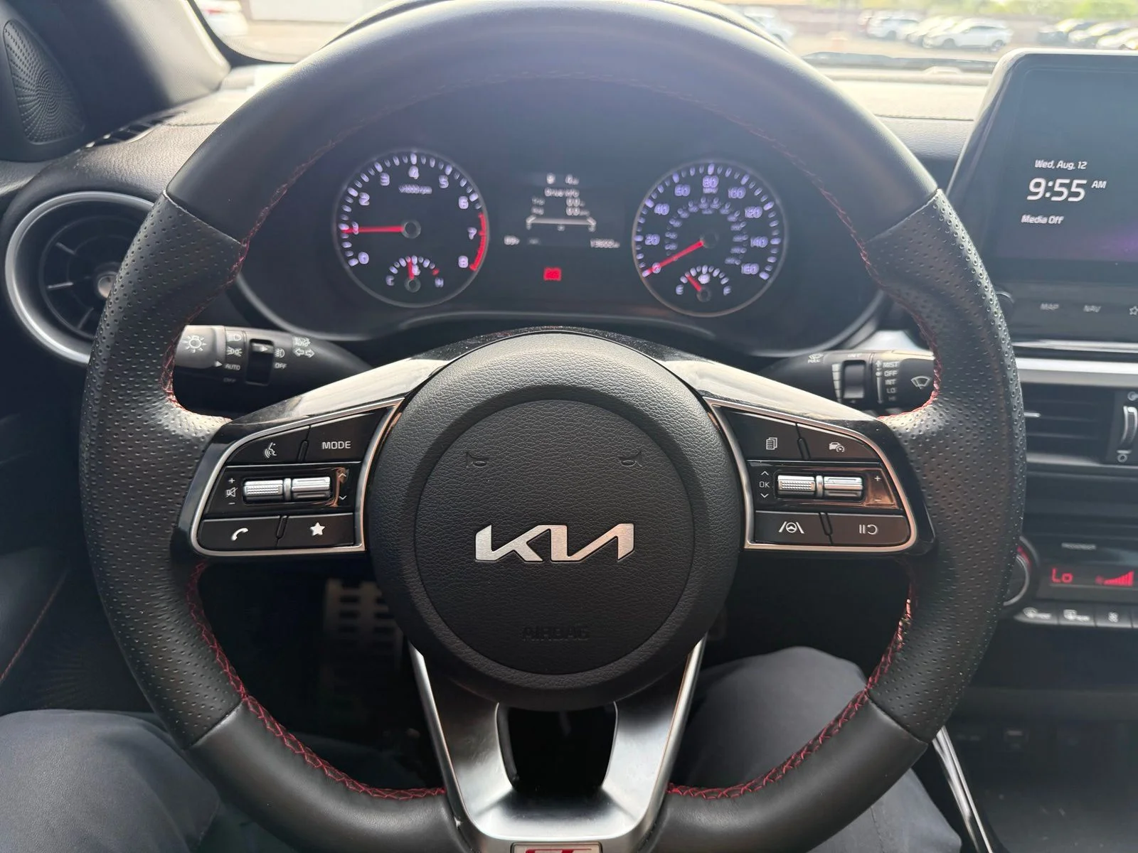 Used 2024 Snow White Pearl Kia GT image 16
