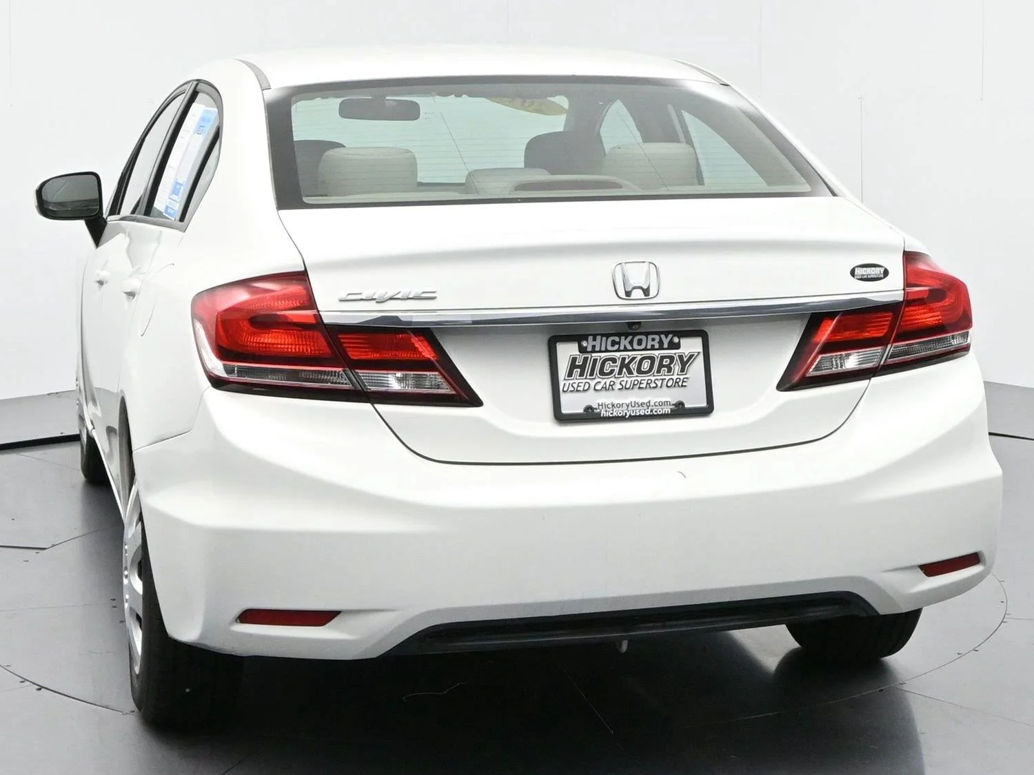 Used 2015 Taffeta White Honda LX image 6
