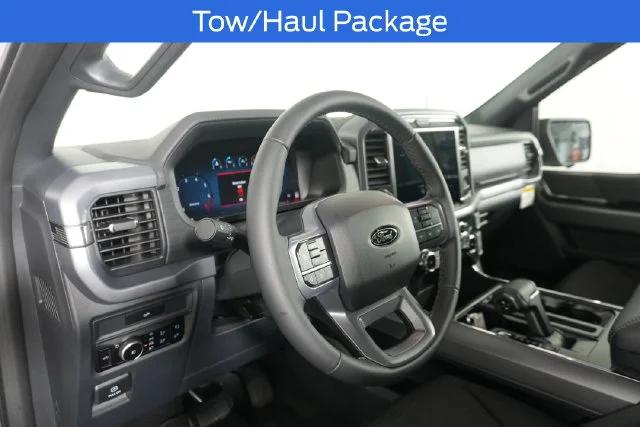 New 2026 Avalanche Ford XLT image 5
