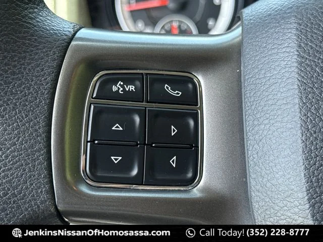 Used 2024 Black Ram SLT image 43