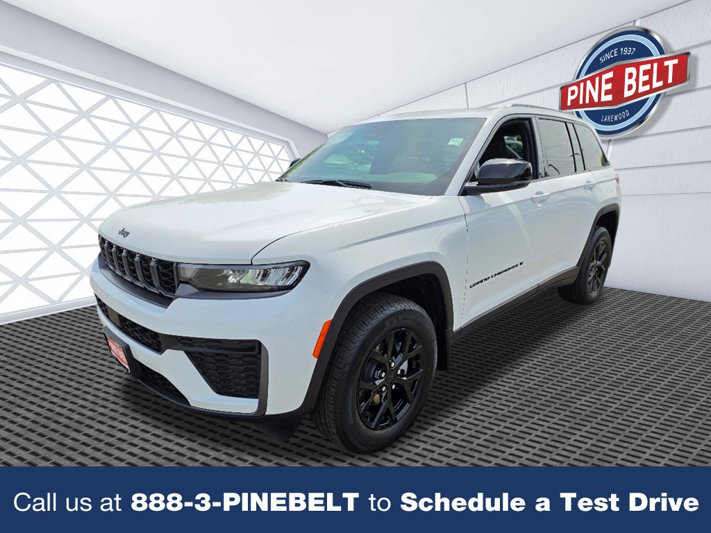 New 2026 Bright White Clear-Coat Exterior Paint Jeep Altitude image 1