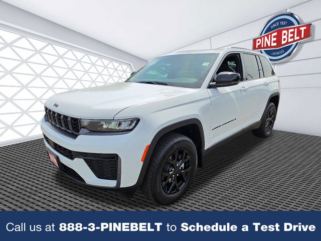 2026 Jeep Grand Cherokee Altitude