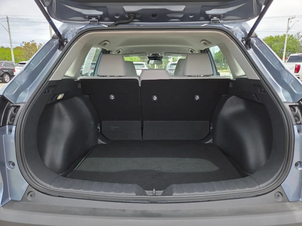 Used 2025 Celestite Toyota L image 20