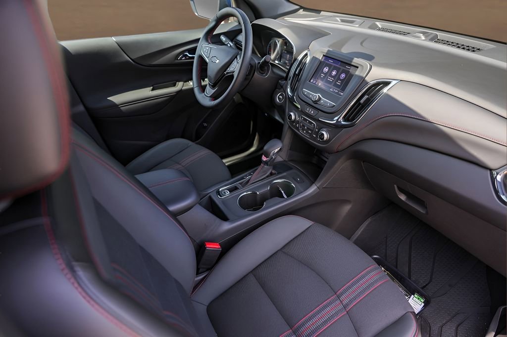 Used 2024 Lakeshore Blue Metallic Chevrolet RS image 27