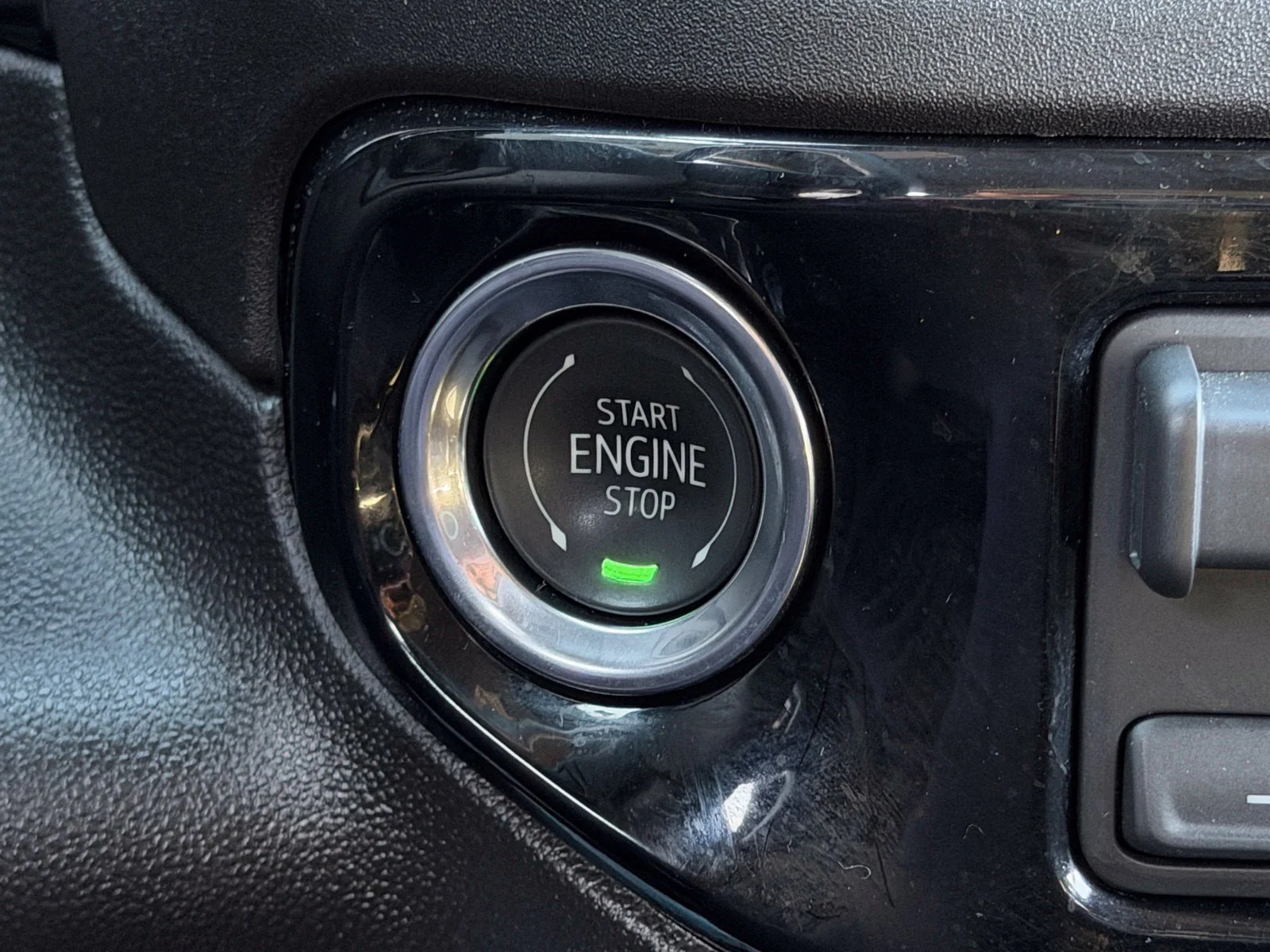 Used 2026 Black Chevrolet LT image 37