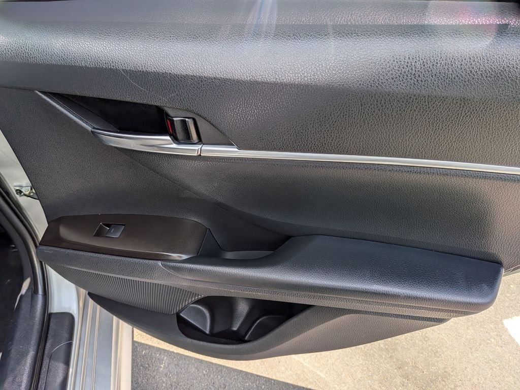 Used 2021 Silver Toyota SE image 35