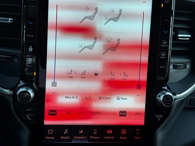 New 2026 Molten Red Pearl-Coat Exterior Paint RAM LARAMIE image 30