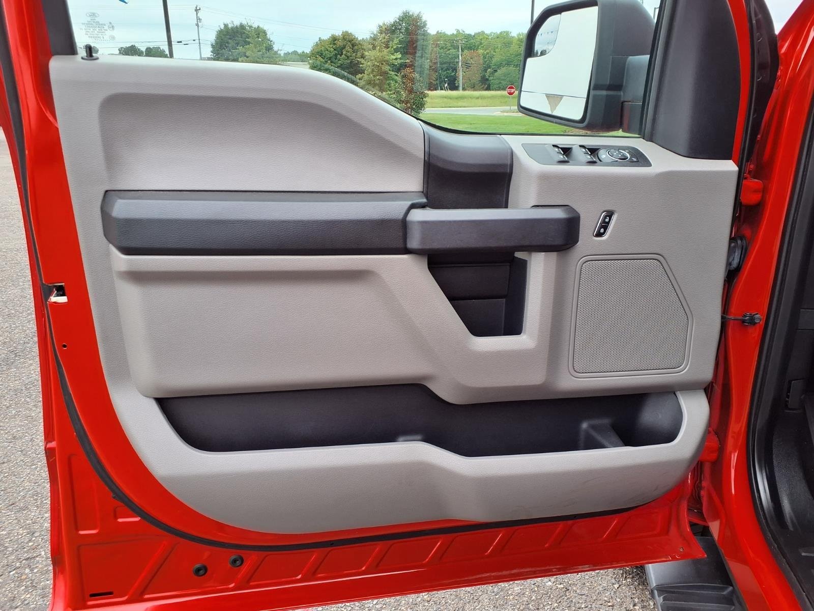 Used 2017 Race Red Ford XL image 30