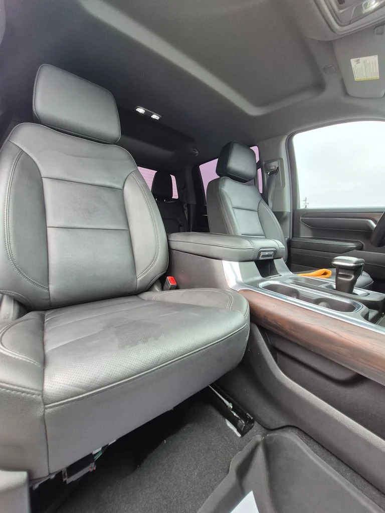 Used 2024 Summit White GMC SLT image 11