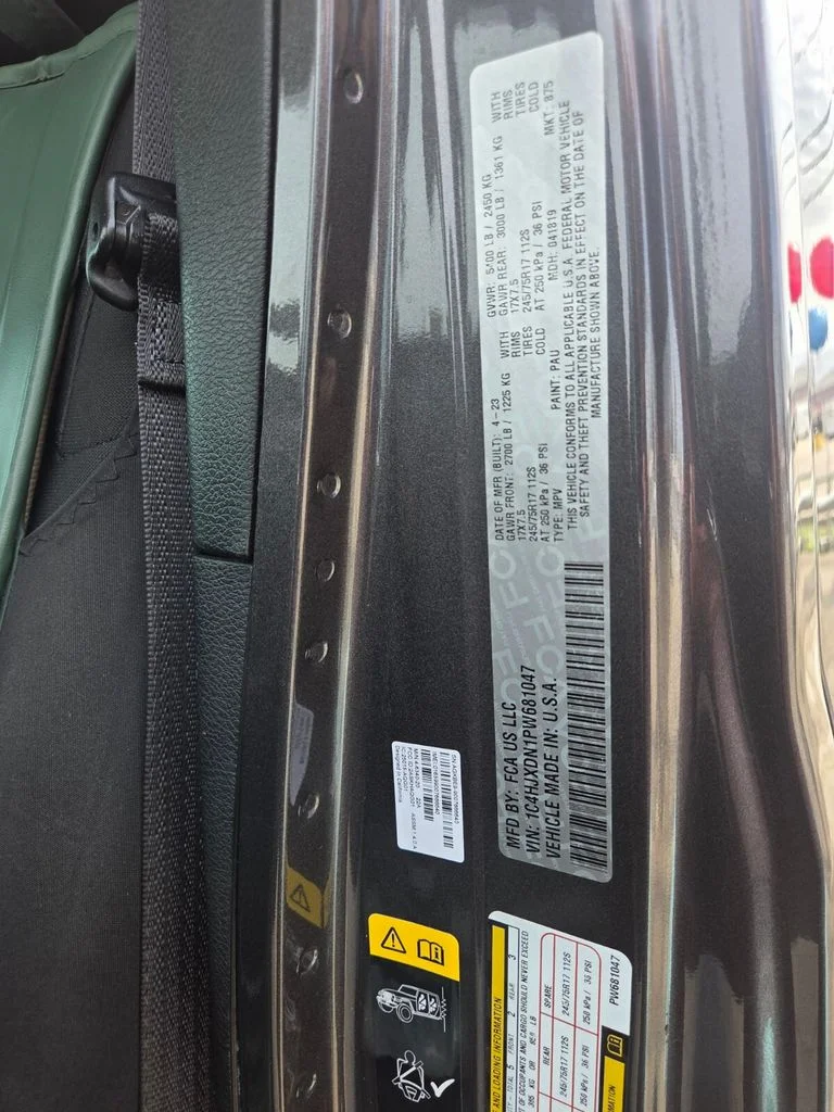Used 2023 Gray Jeep Sport S image 26
