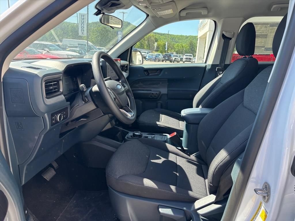 2025 Ford Maverick XL - Photo 9