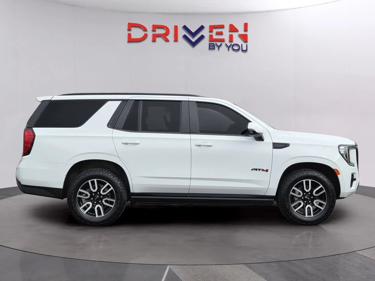 Used 2023 Summit White GMC AT4 image 5