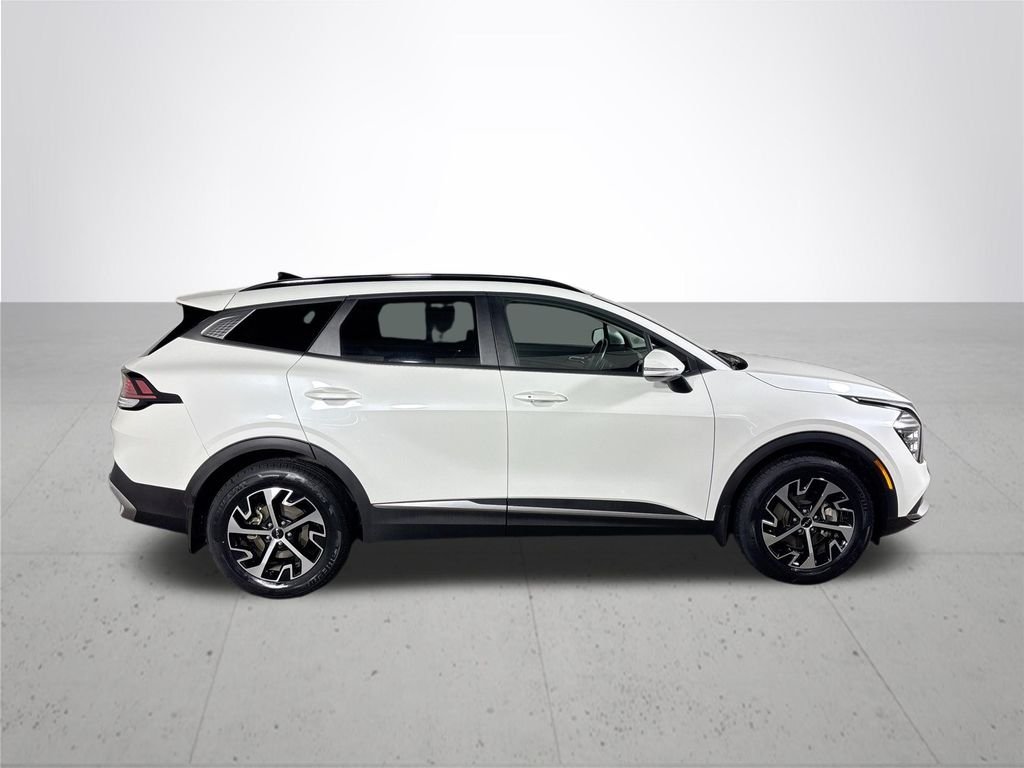 Used 2025 Snow White Pearl Kia EX image 5