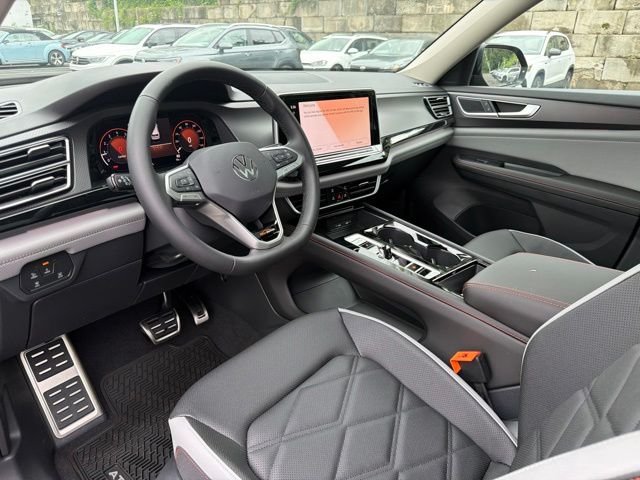 New 2026 Black Volkswagen Peak Edition image 10