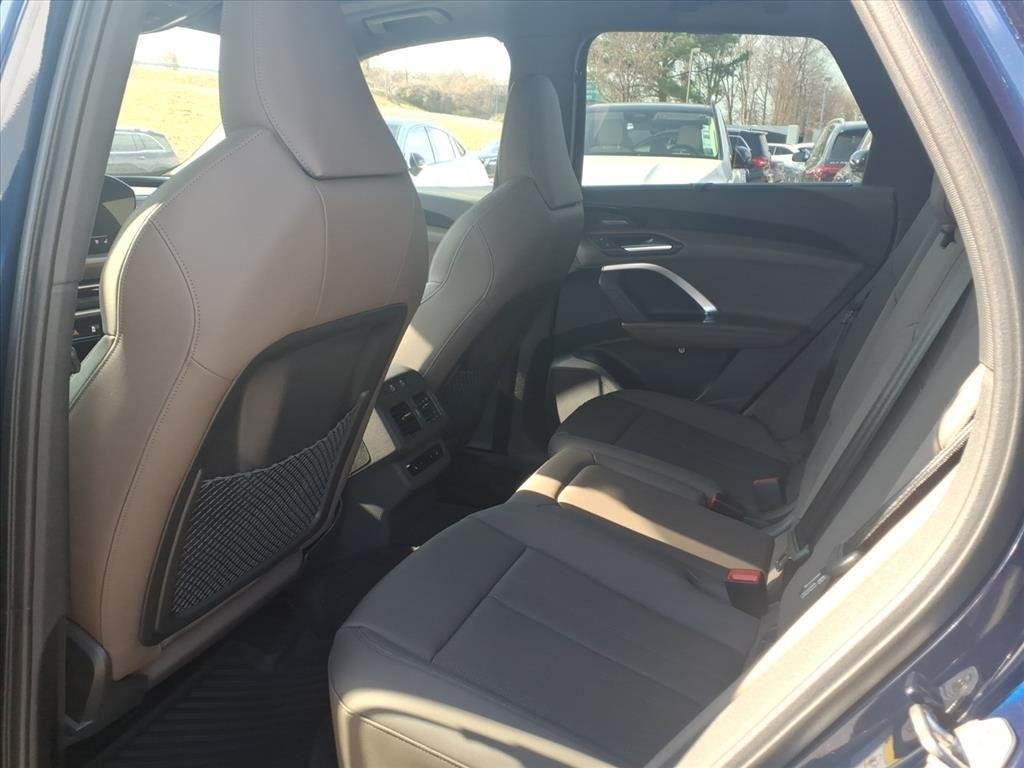 Used 2025 Navarra Blue Metallic Audi Prestige image 23