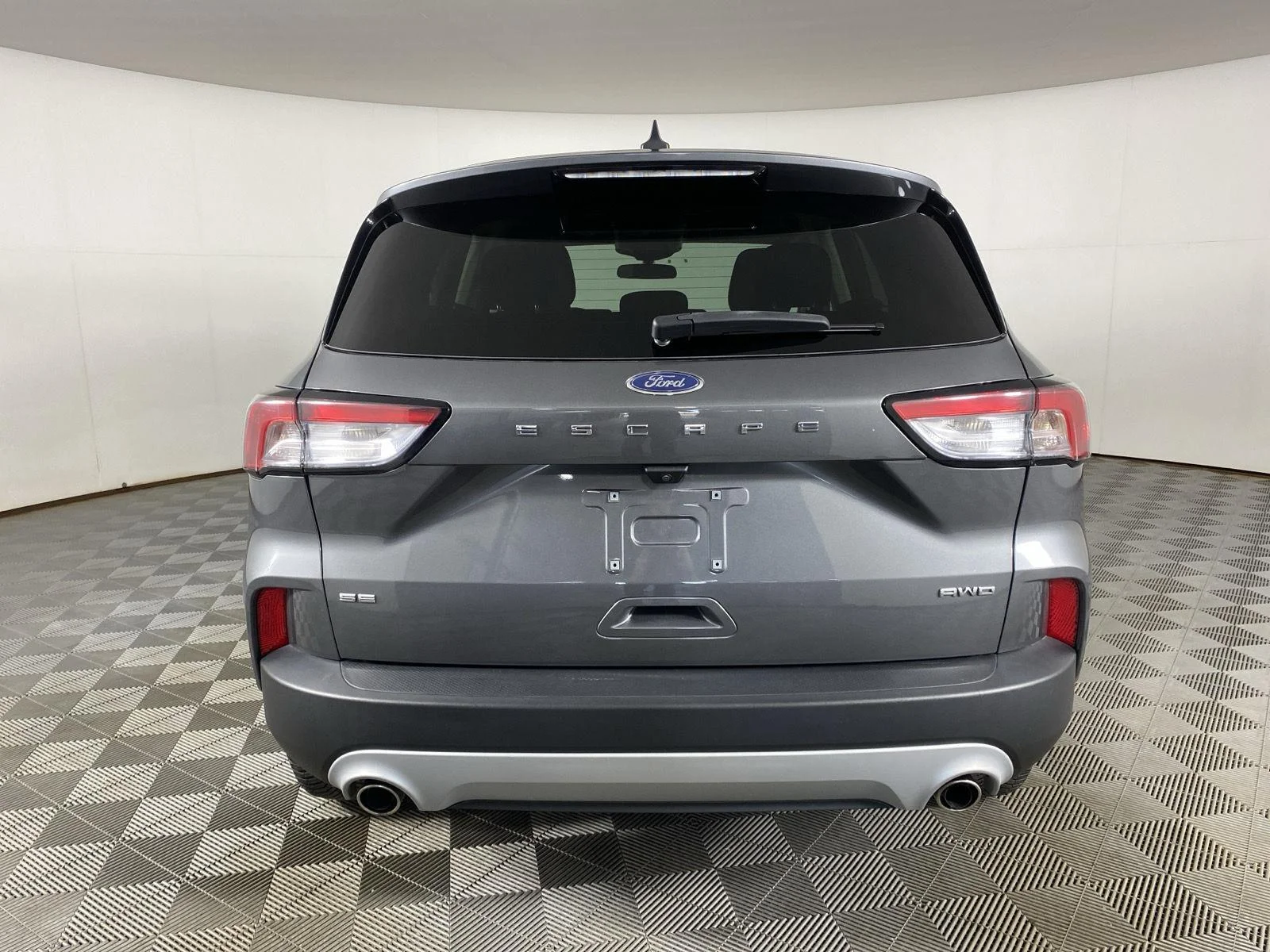 Used 2022 Carbonized Gray Ford SE image 9