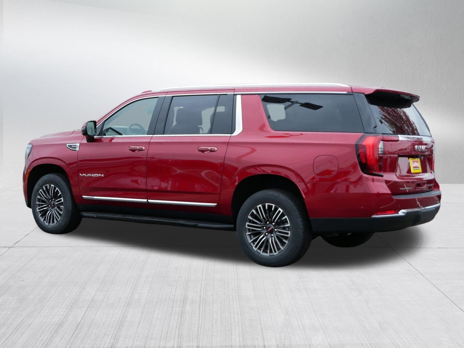 2026 GMC Yukon XL Elevation - Photo 2