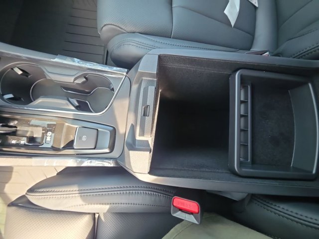 New 2026 CRIMSON RED PEARL Subaru Onyx Edition Touring 7-Passenger image 23